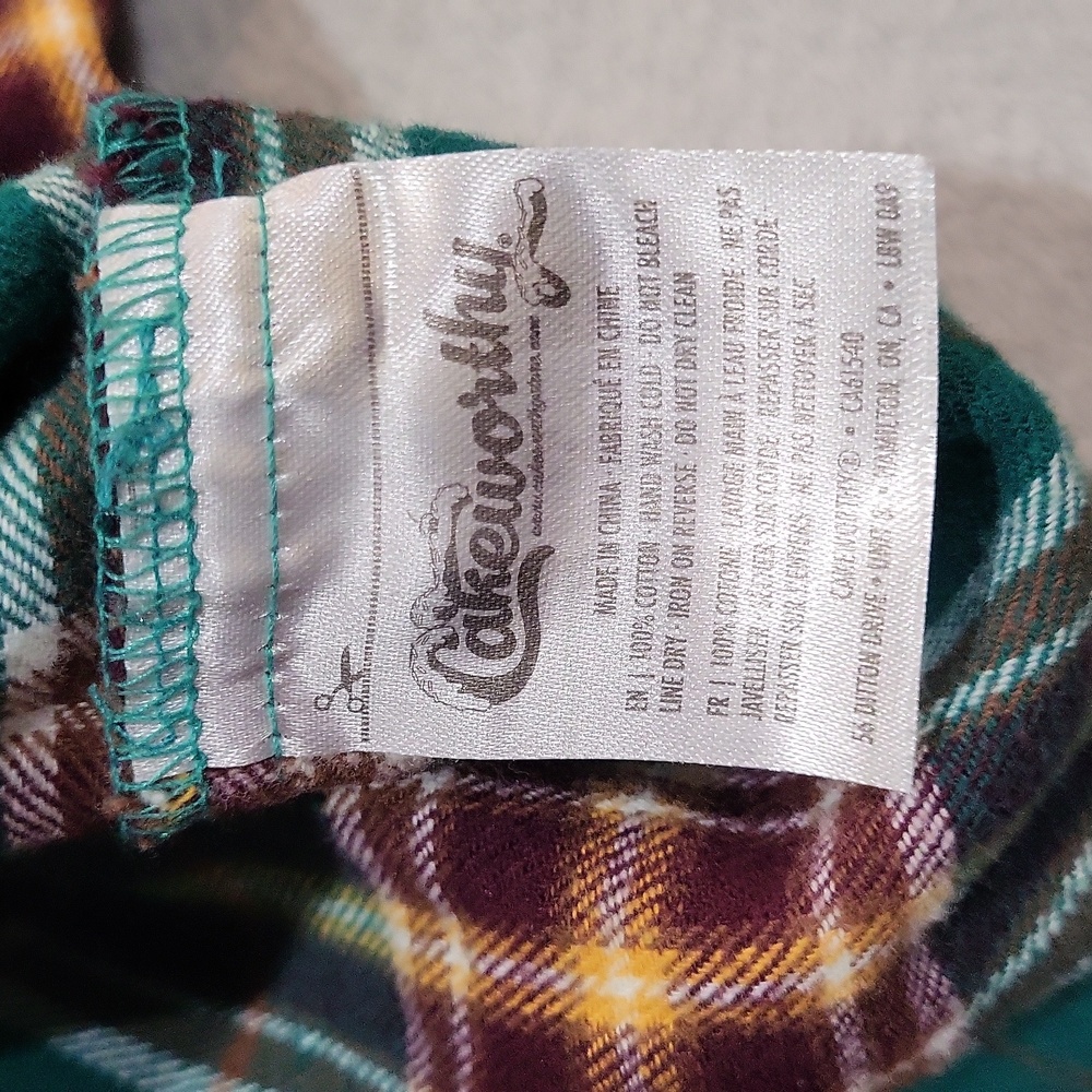 Cakeworthy Hocus Pocus Flannel - Picture 11 of 13